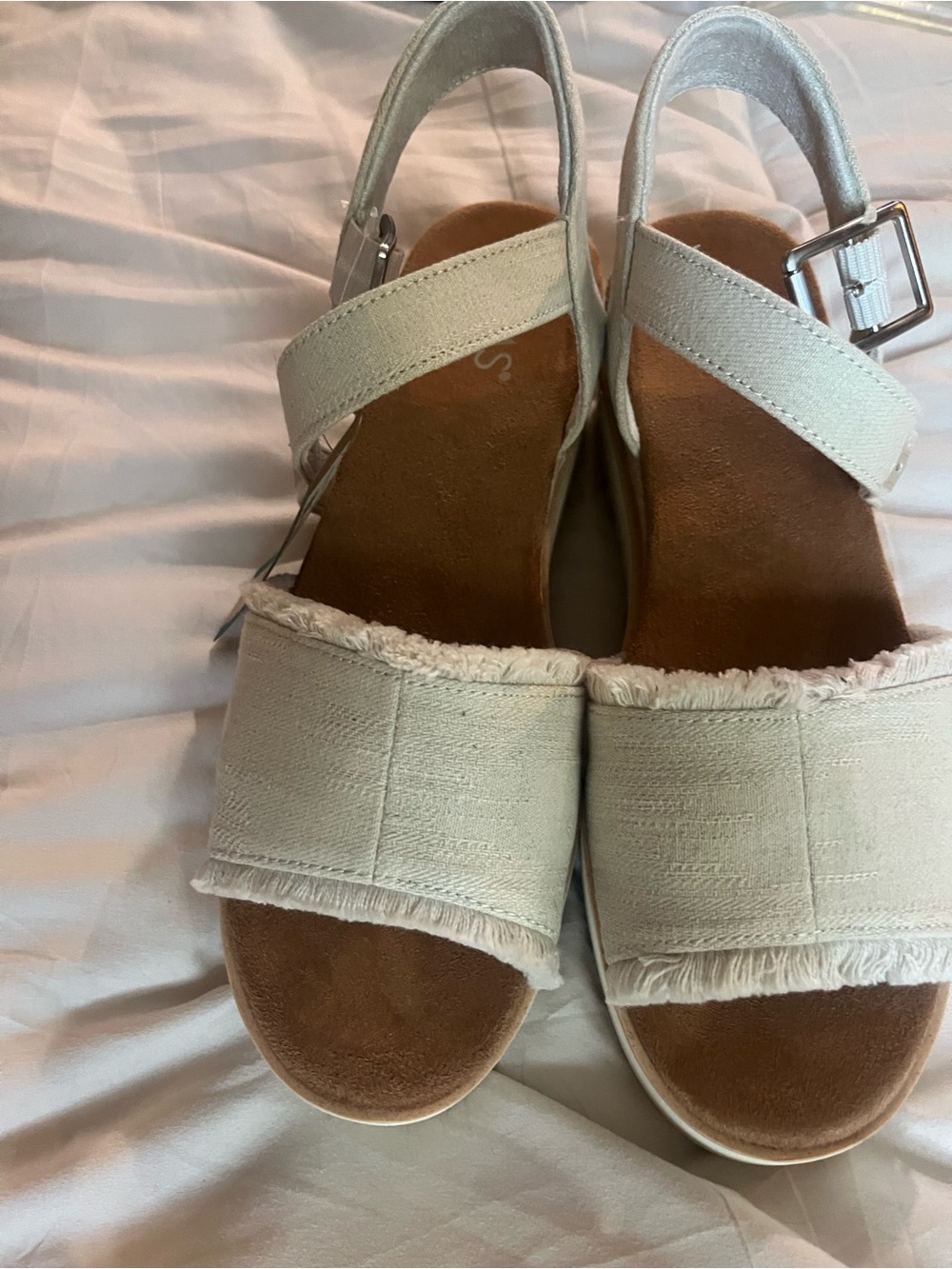 Toms White Canvas Wedge Sandals with Frayed Trim - Picture 2 of 4